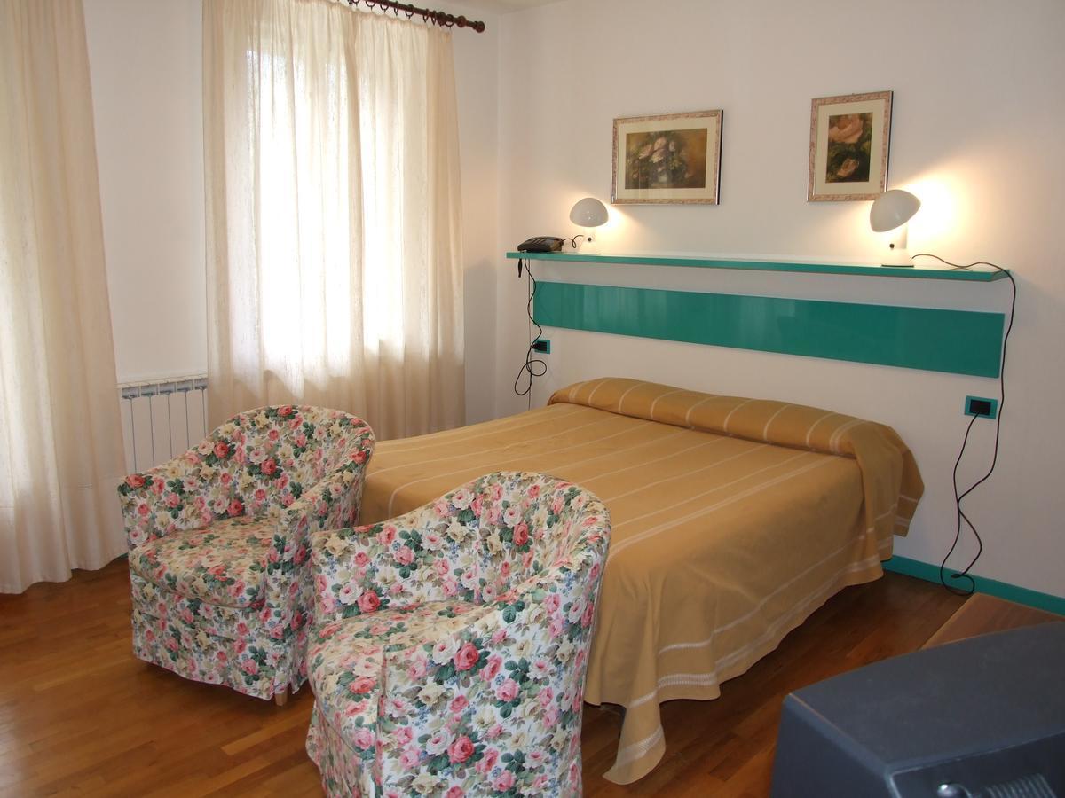 Hotel Villa Patrizia Cutigliano Kültér fotó